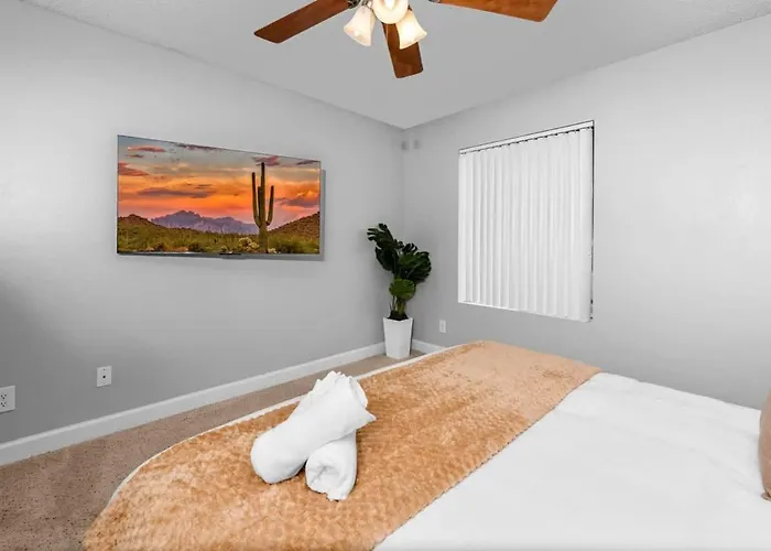 Modern 2br For 7 Pools Fitness Center & Pet-friendly *
